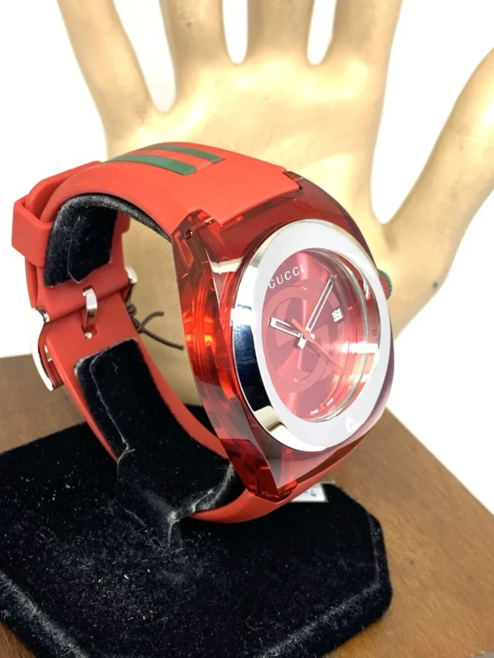 Gucci men watch